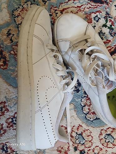 Мужские кроссовки, 37.5, Nike, Б/у, цвет - Белый