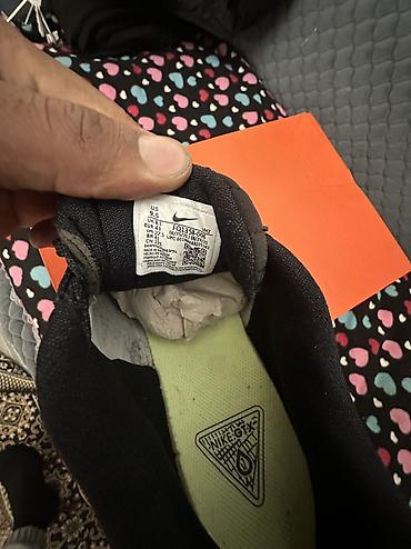 сумка для спорта: Nike Gortex…43 резмер цена 9000 …новый абсолютно — 5