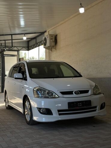 где купить машину дешевле: Toyota Ipsum: 2003 г., 2.4 л, Автомат, Бензин, Вэн/Минивэн