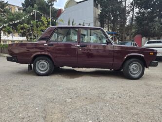 VAZ (LADA): VAZ (LADA) 2107: 1.6 l | 2009 il 940654 km Sedan — 10