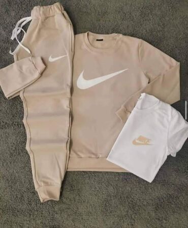 Trenerke: ZENSKI KOMPLETI Domaca proizvodnja Vel S.M.L.XL. Trodelni komplet - — 20