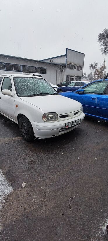 Nissan: Nissan March: 1998 г., 1 л, Автомат, Бензин, Хэтчбэк