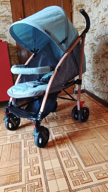 Gəzinti arabaları: Klassik gəzinti arabası, İşlənmiş, Yaş: 30 ay, Ünvandan götürmə, Ödənişli çatdırılma — 8