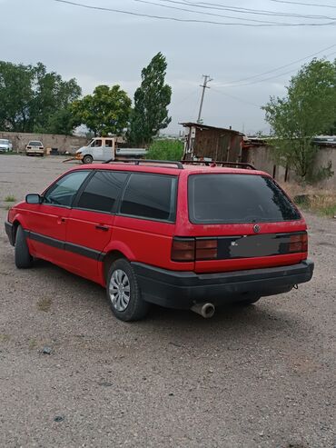 продать на разборку машину: Volkswagen Passat: 1989 г., 1.8 л, Механика, Бензин, Универсал