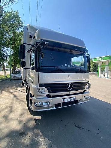 Mercedes-Benz: Mercedes-Benz : 2010 г., 6.4 л, Механика, Дизель — 6