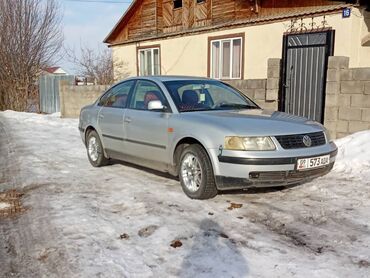 Volkswagen: Volkswagen Passat: 1999 г., 1.6 л, Механика, Бензин, Седан