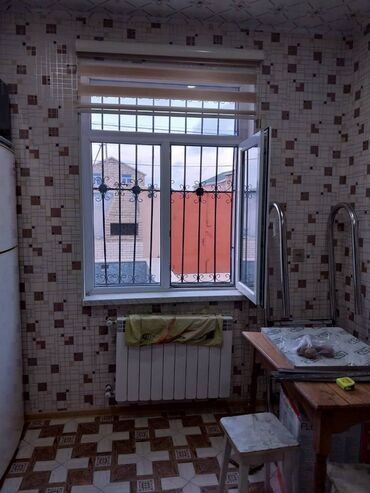 Həyət evləri və villaların satışı: Şüvəlan qəs. 4 otaqlı, 100 kv. m, Yeni təmirli — 12