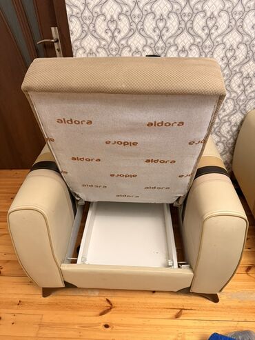 Kreslolar: Kreslo-kravat, Süni dəri — 3