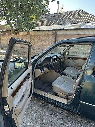 Продажа авто: Mercedes-Benz E-Class: 1995 г., 2.2 л, Механика, Бензин, Седан — 5