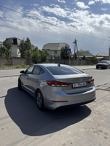 полик спарк: Hyundai Elantra: 2017 г., 2 л, Автомат, Бензин, Седан — 3