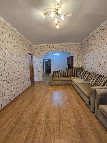 продам квартиру в кара балта кв победа 3 х комнатную: 3 комнаты, 77 м², 105 серия, 1 этаж, Косметический ремонт