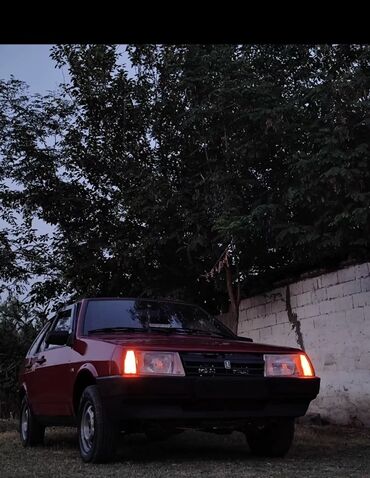 vaz suret qutusu: VAZ (LADA) 2109: 1.5 l | 1996 il 235800 km Hetçbek