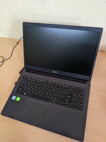 Acer: Intel Core i7, 8 GB