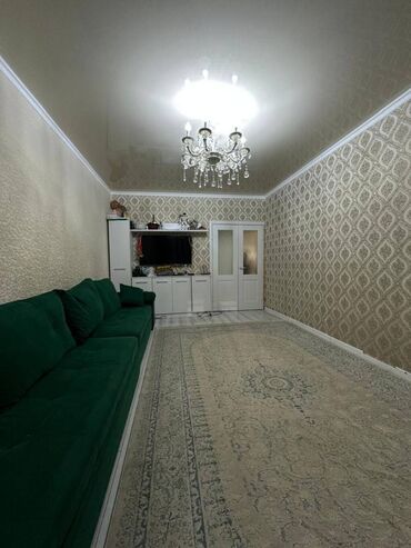 1 комнатная квартира 8 мкр: 2 комнаты, 48 м², 105 серия, 1 этаж, Евроремонт