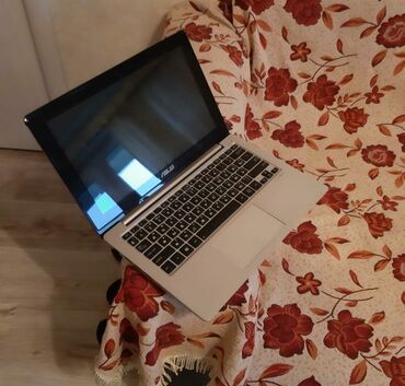 asus x550: Intel Celeron, 2 GB, 11.6 "