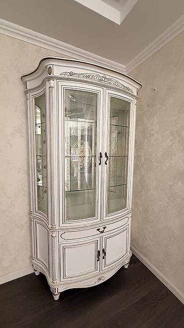 Сервант, Б/у, Дерево