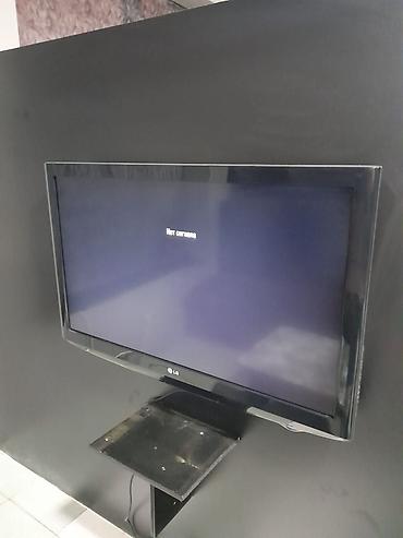 plazma televizor satilir: LG plazma/LCD televizor, diaqonal təxminən 40–42 düym. Nazik çərçivəli — 5