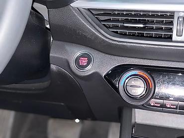 равно 3: Kia K3: 2022 г., 1.6 л, Вариатор, Бензин, Седан — 8