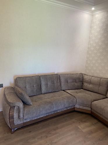 Divanlar: Damla firmasının divanıdır. uzunluğu 3 cm, eni 3 cm. Əla — 6