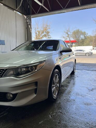 машина кейж: Kia K5: 2016 г., 2 л, Автомат, Газ, Седан