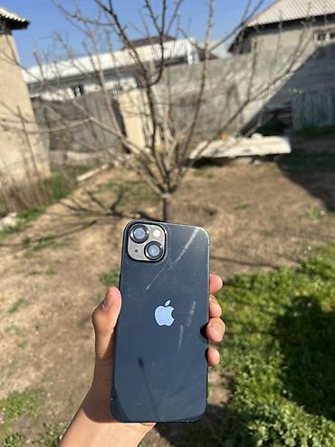 Apple iPhone: IPhone 13, Б/у, 128 ГБ, Midnight, 80 % — 15