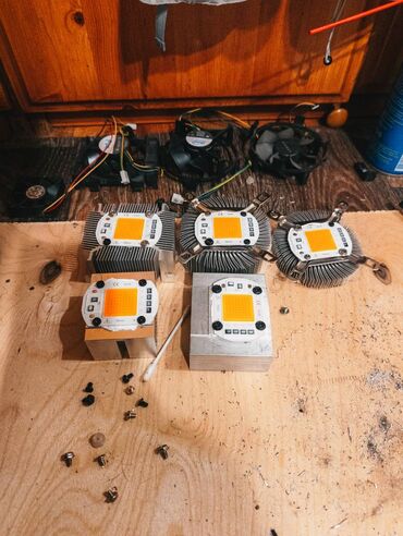 Baštenska rasveta: Led Sijalica Za Rast Bilja Full Spectrum Led Grow 30w 220v — 23