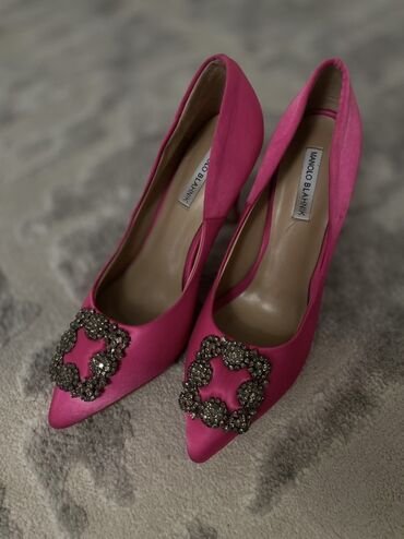 балетки джинсовые: Туфли-лодочки Manolo Blahnik Hangisi . РАЗМЕР 37 - Модель: Hangisi