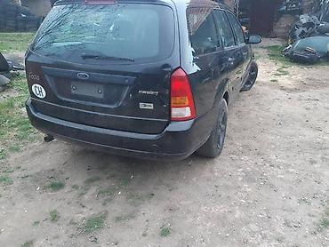 tepih crni: 1.8 16V DELOVI ZA FORD FOCUS OD 1998. DO 2001. GOD. | Fokus 1.8 — 2