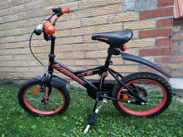 Bicikli: Dečiji bicikl, materijal rama- gvožđe, standardne kočnice, bez