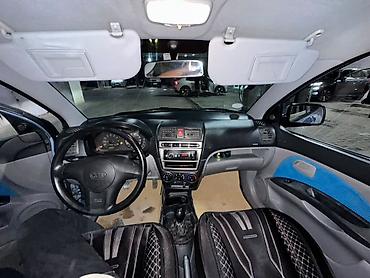 Унаа сатуу: Kia Picanto: 2004 г., 1.1 л, Кол менен иштөөчү, Бензин, Хетчбек — 8