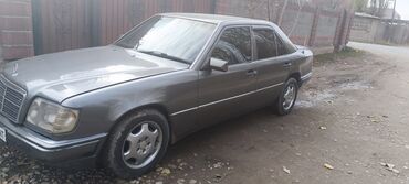 Mercedes-Benz: Mercedes-Benz W124: 1993 г., 2.2 л, Автомат, Бензин, Седан