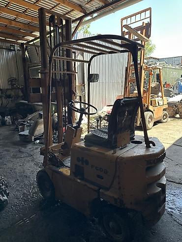 ск 8: Погрузчик, Komatsu, Колесный, Вилочный — 4