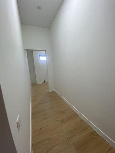 Аренда ангаров: СДАЁТСЯ КОММЕРЧЕСКОЕ ПОМЕЩЕНИЕ — 539 м² ПЕРВАЯ ЛИНИЯ, Бульвар Эркиндик — 47
