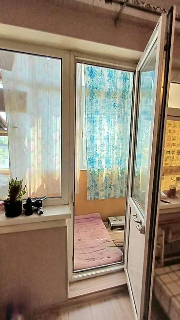 меняю на квартиру: 3 комнаты, 58 м², 8 мкр 104 серия, 5 этаж, Косметический ремонт — 9