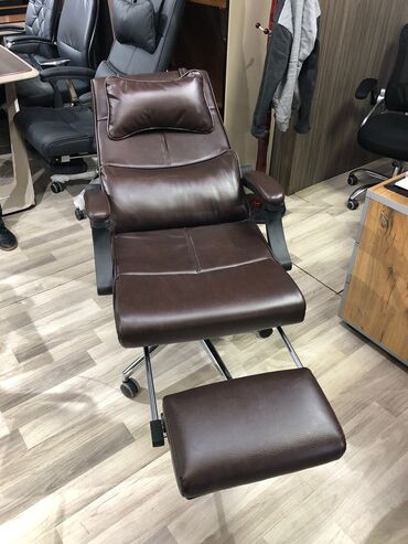 Ofis və oyun kresloları: Yeni, Təkərli, Qolları tənzimlənmir, Dəri — 7