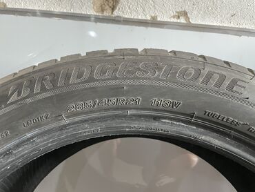 шины на тракторный прицеп: Шины 285 / 45 / R 21, Зима, Б/у, Комплект, Польша, Bridgestone