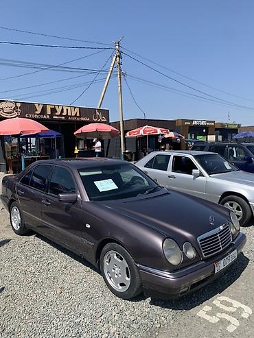 Унаа сатуу: Mercedes-Benz E-Class: 1995 г., 2.3 л, Кол менен иштөөчү, Бензин, Седан — 4
