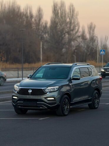 Другие автомобили: Внедорожник (5 дверей), цвет серый металлик. Основные особенности: - — 2