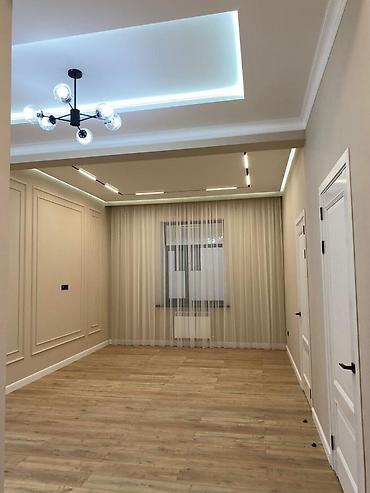 Sale of cottages and houses: Продаётся дом 5-комнатный Район: АУЦА Этаж: 1 Площадь: 140м2, 3 соток — 5