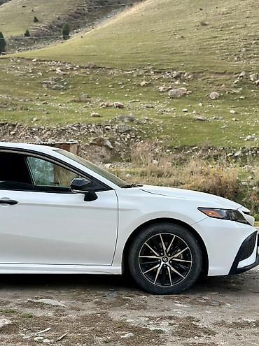 m5 e60: Прокат TOYOTA Camry 75 2022 года выпуска, обьем 2.5 бензин. Сдаются в — 10