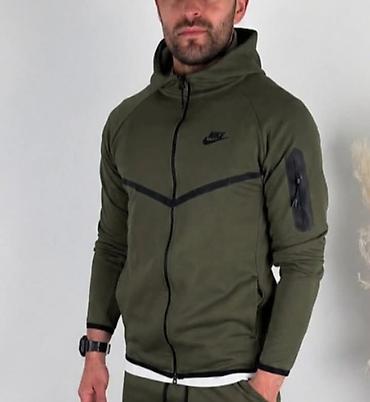 vans duks: Muška Nike trenerka – gornji deo sa kapuljačom. - Model: sportska — 1