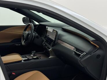 Lexus: Lexus RX: 2023 г., 2.5 л, Вариатор, Гибрид, Кроссовер — 16