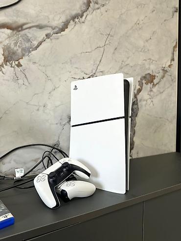 фифа 2024: Игровая консоль Sony PlayStation 5 (версия с дисководом) в белом — 4