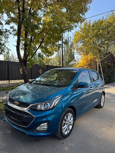 Chevrolet Spark: 2020 г., 1 л, Вариатор, Бензин, Хэтчбэк