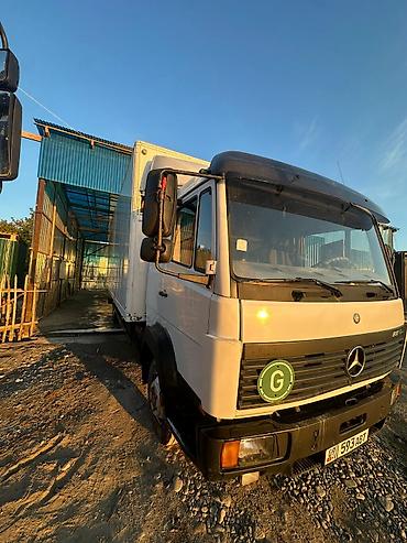 авто элек: Жүк ташуучу унаа, Mercedes-Benz, Колдонулган — 2
