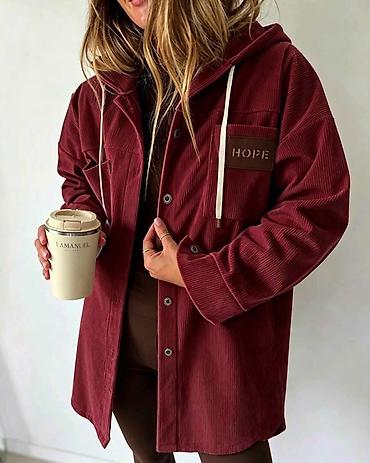 Ostale jakne, kaputi, prsluci: Jaknice: 2.900 dinara
S M L XL — 2