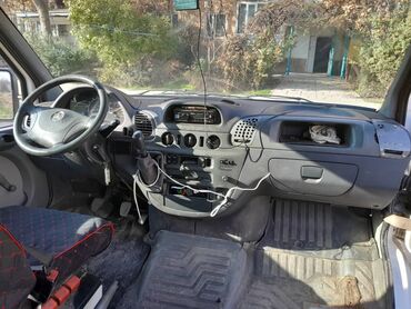 каронда машина: Автобус, Mercedes-Benz, 2003 г., 2.2 л, 15ке чейин орун