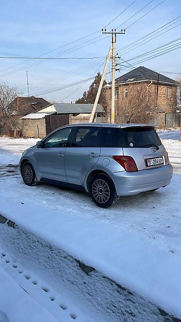 Toyota: Toyota ist: 2002 г., 1.5 л, Автомат, Бензин, Хэтчбэк — 4