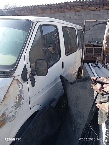 Ford: Ford Transit: 1999 г., Бензин, Фургон — 4