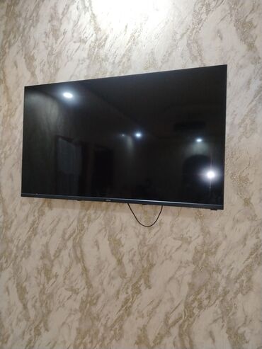 Смарт ТВ приставки: Б/у Телевизор Lotus Led 4K (3840x2160), Самовывоз